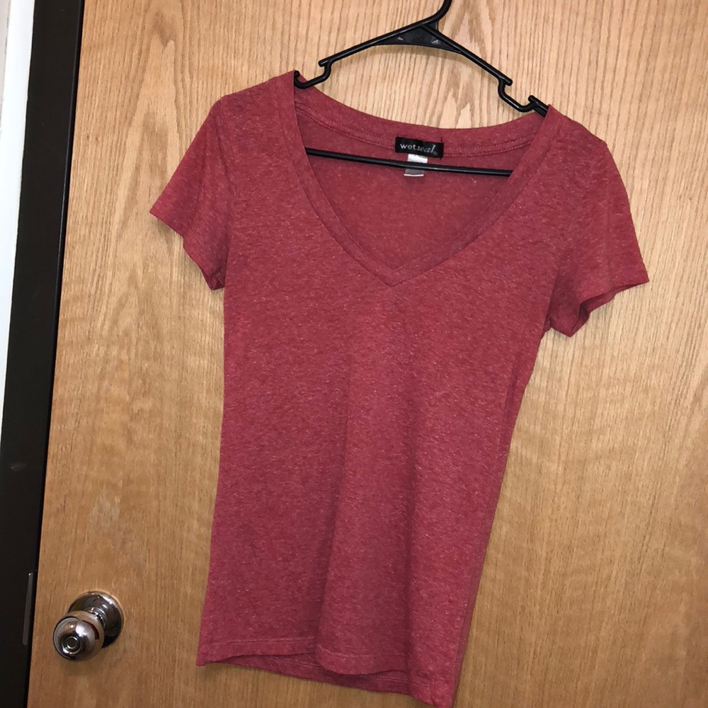 V neck t shirt